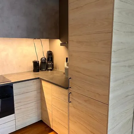 Solsiden, 2 Soverom Med Dobbeltsenger Og Parkering Apartment *